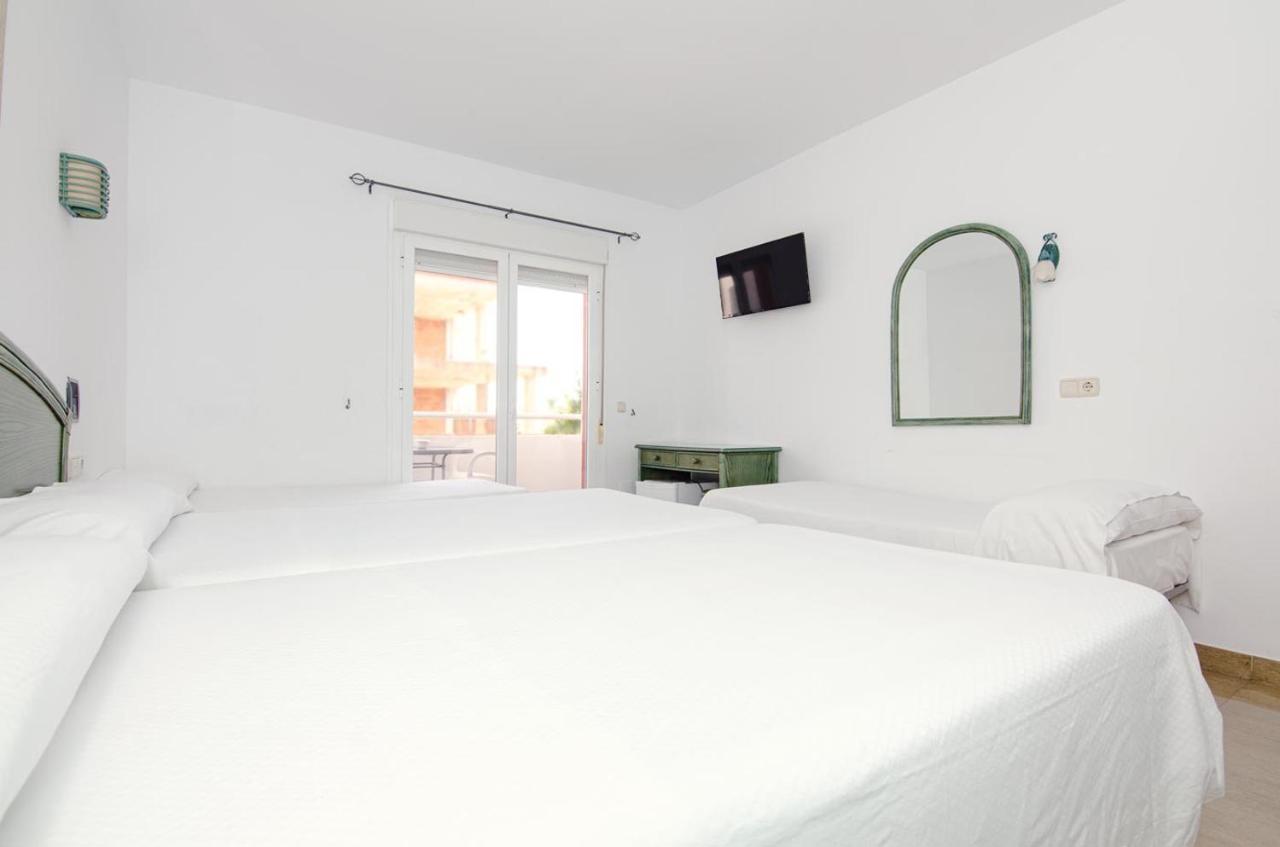Hostal Manolo Garrucha Dış mekan fotoğraf