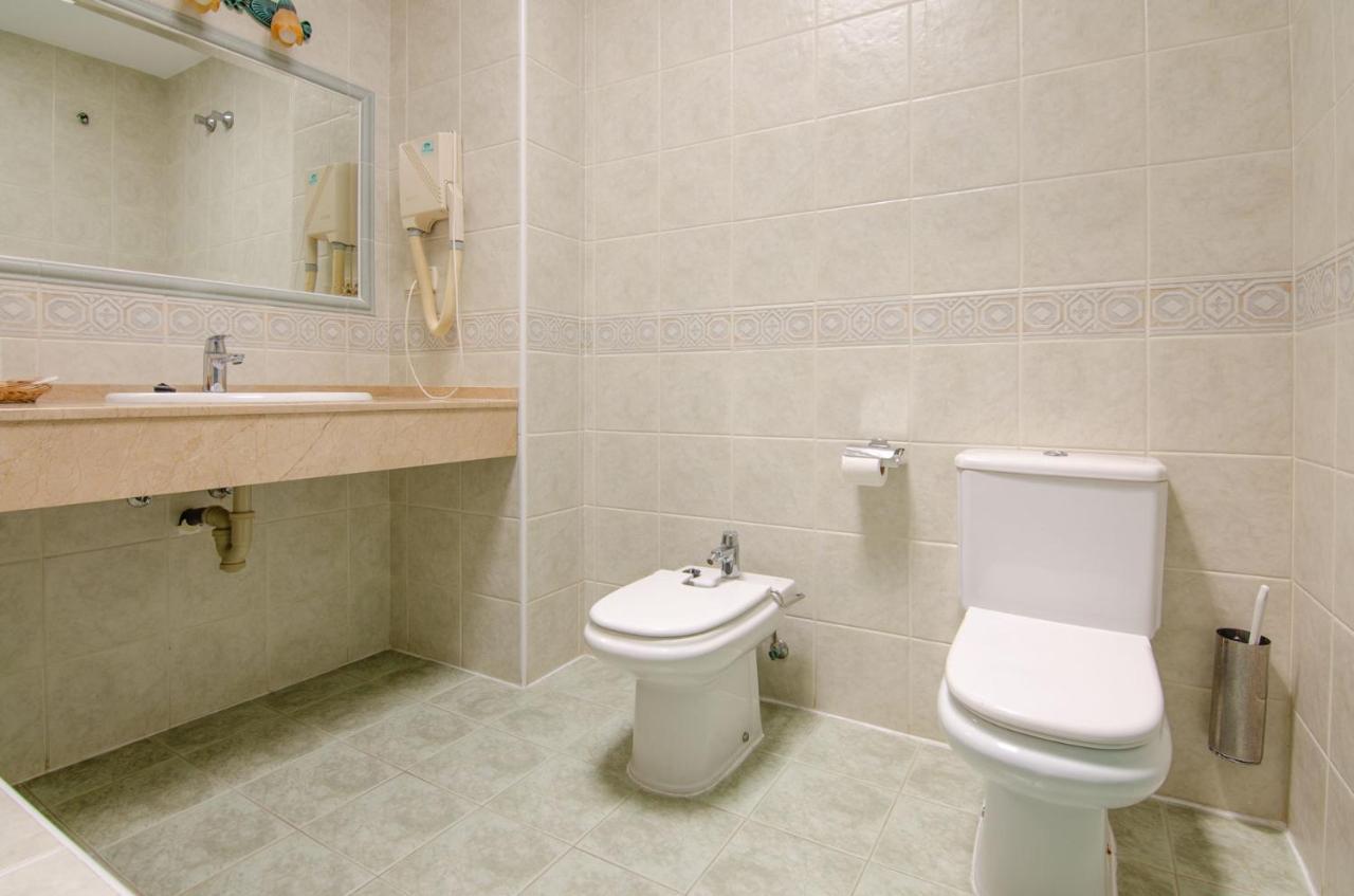 Hostal Manolo Garrucha Dış mekan fotoğraf