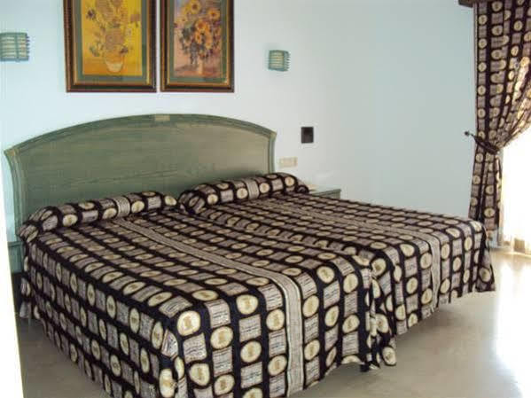Hostal Manolo Garrucha Dış mekan fotoğraf