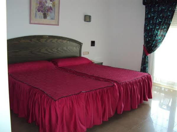 Hostal Manolo Garrucha Dış mekan fotoğraf